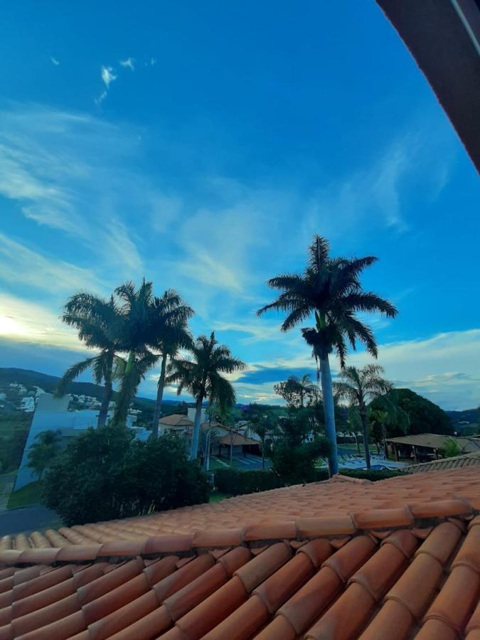 Suites Jardim Dos Lagos กาปีตอลิโอ ภายนอก รูปภาพ