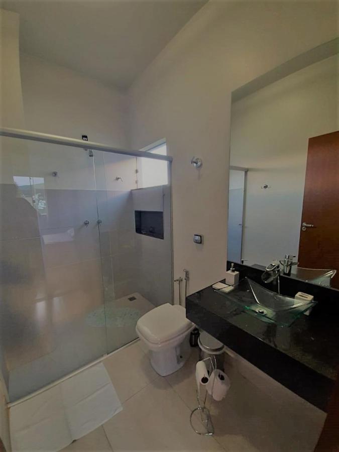 Suites Jardim Dos Lagos กาปีตอลิโอ ภายนอก รูปภาพ
