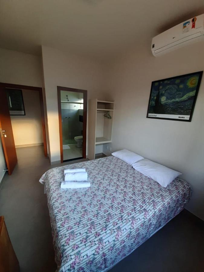 Suites Jardim Dos Lagos กาปีตอลิโอ ภายนอก รูปภาพ