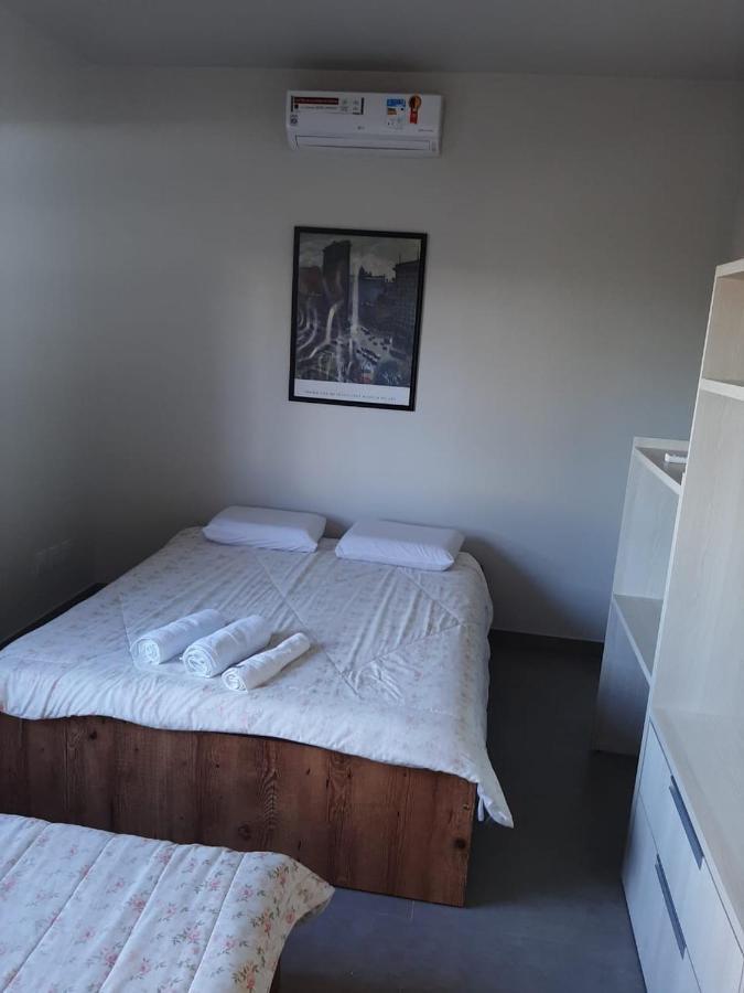 Suites Jardim Dos Lagos กาปีตอลิโอ ภายนอก รูปภาพ