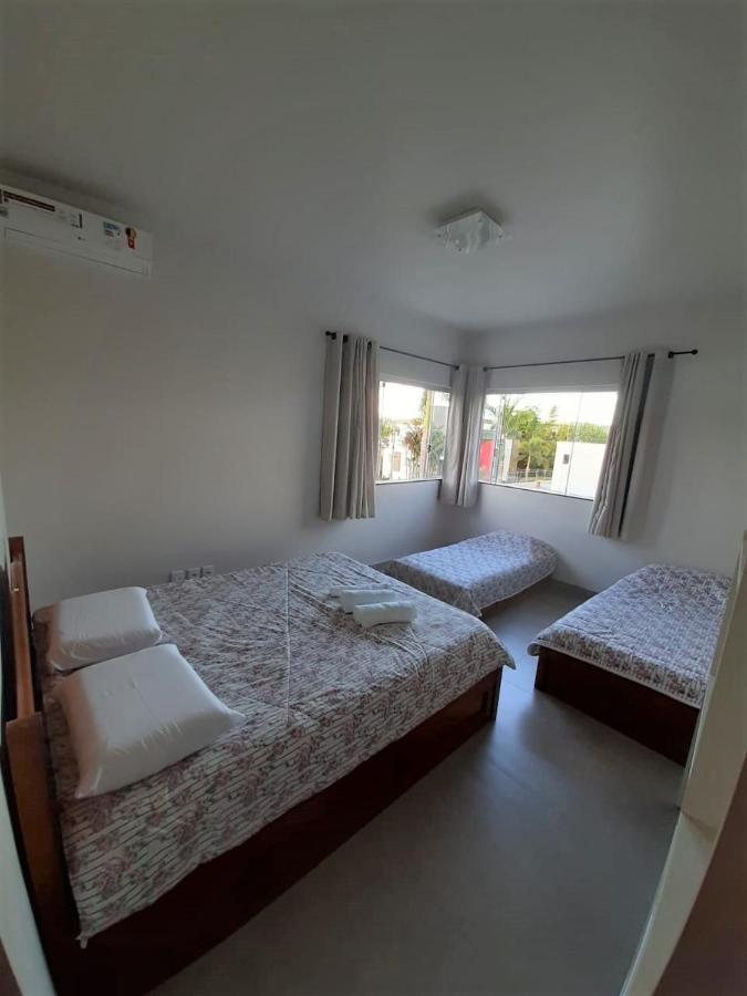 Suites Jardim Dos Lagos กาปีตอลิโอ ภายนอก รูปภาพ
