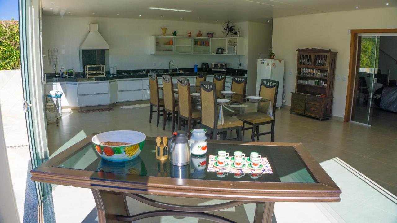 Suites Jardim Dos Lagos กาปีตอลิโอ ภายนอก รูปภาพ