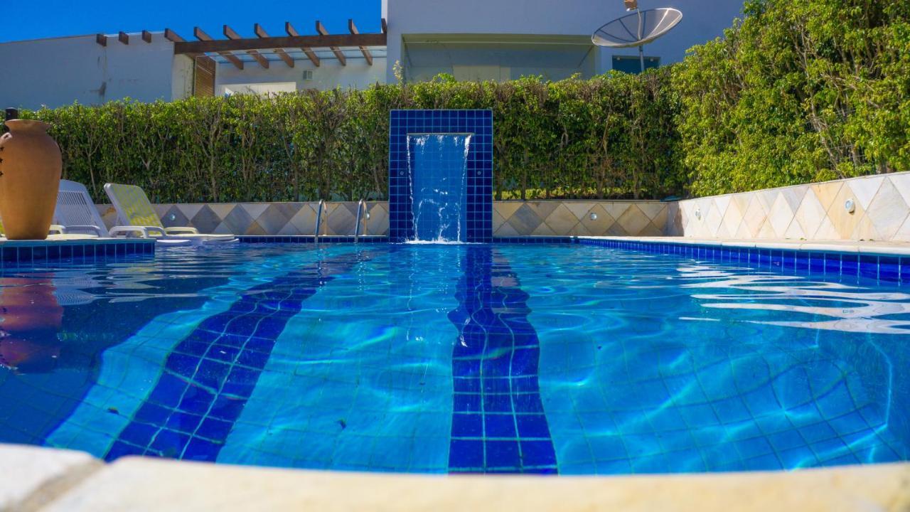 Suites Jardim Dos Lagos กาปีตอลิโอ ภายนอก รูปภาพ